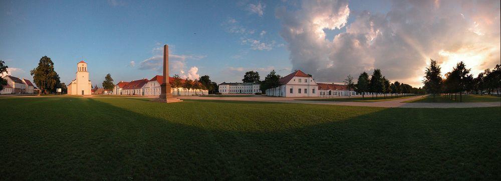 Hotel Schloss Neuhardenberg Exterior photo